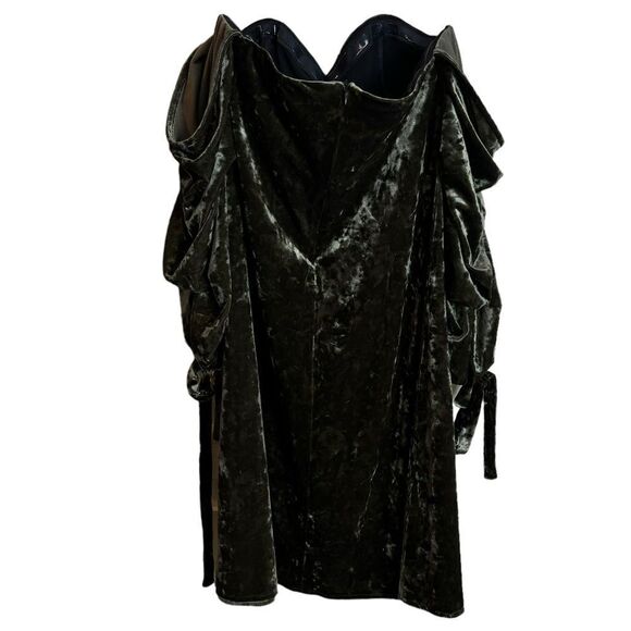 Practical Magic Romeo & Juliet Green Velvet Whimsigoth Mini Dress Medium NEW - Picture 5 of 15